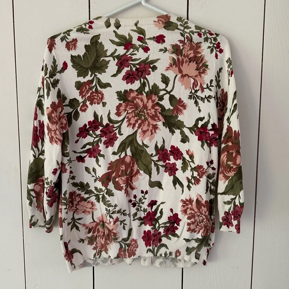 Floral Cardigan Sweater Sz S-M White Burgundy Pink Green